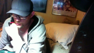 Cliffy420  17-09-2021 video striptease